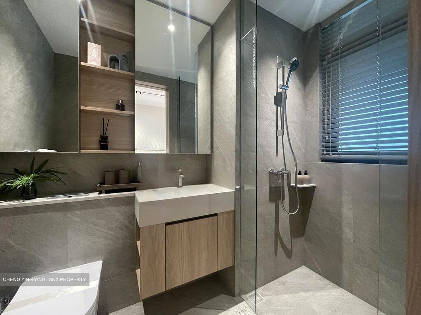 Bukit Batok West Avenue 3 (D23), Condominium #481018461
